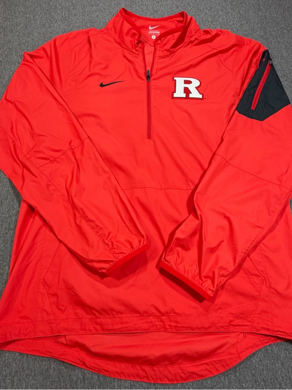 Rutgers Scarlet Knights Nike Windbreaker 1/4 Zip Pullover Mens Small Red Pocket